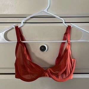never worn CUUP triangle mesh bra